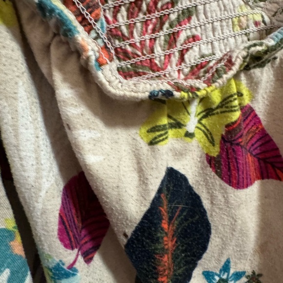 Very Worn and Loved Floral No-Shoulder Women's House Dress - Picture 4 of 8